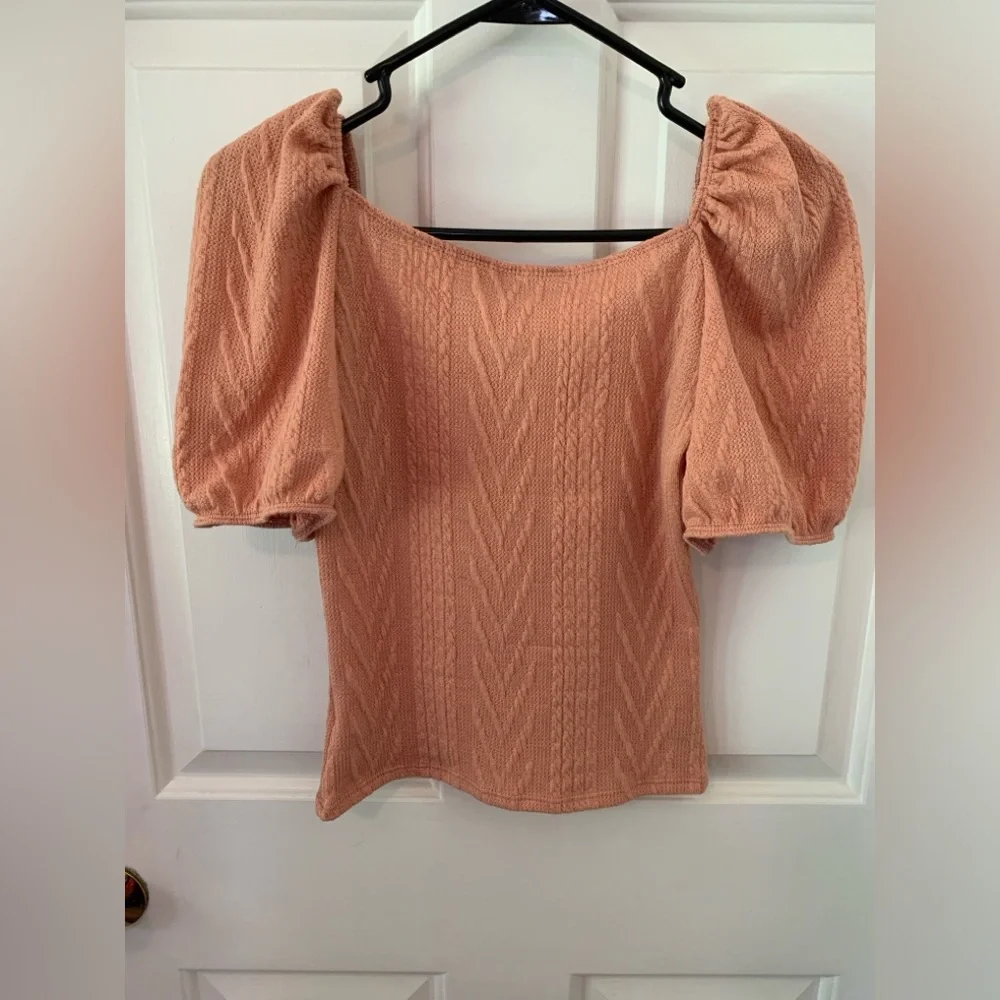 Carly Jean Los Angeles Jenny Top in Peach - Size XS - Picture 4 of 6